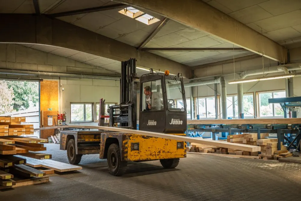 Hundegger K2 Abbundanlage in der WENCK Halle
